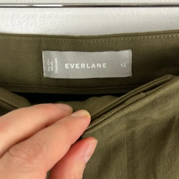 Everlane Cotton Tapered Cropped Dress Pants - Picture 3 of 8